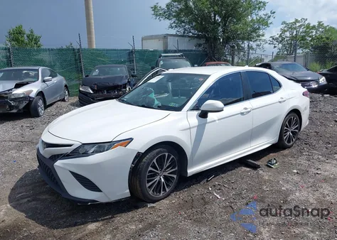 2019 Toyota Camry Se z USA, uszkodzony, nr VIN 4T1B11HK4KU760375